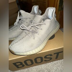 YEEZY Boost 350 V2 Sesame Men’s size 6 Great Condition